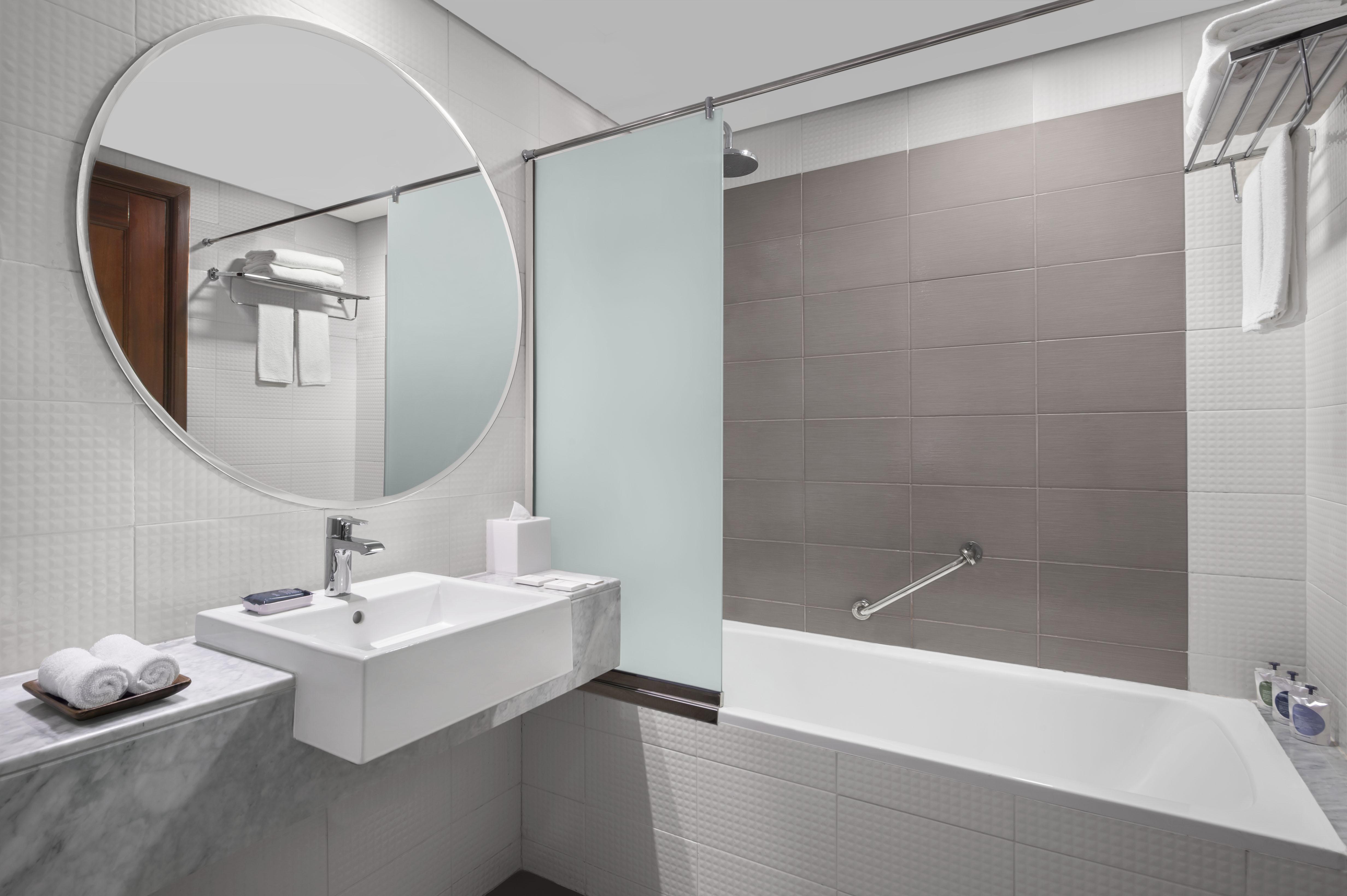 Leva Hotel Mazaya Centre 迪拜 外观 照片