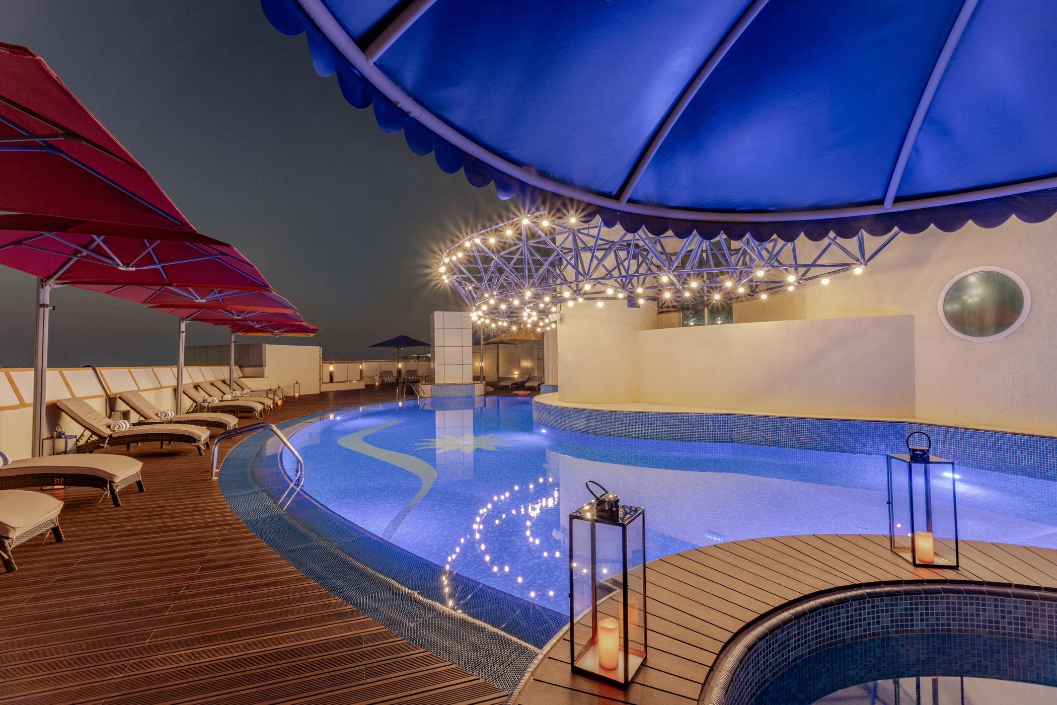 Leva Hotel Mazaya Centre 迪拜 外观 照片