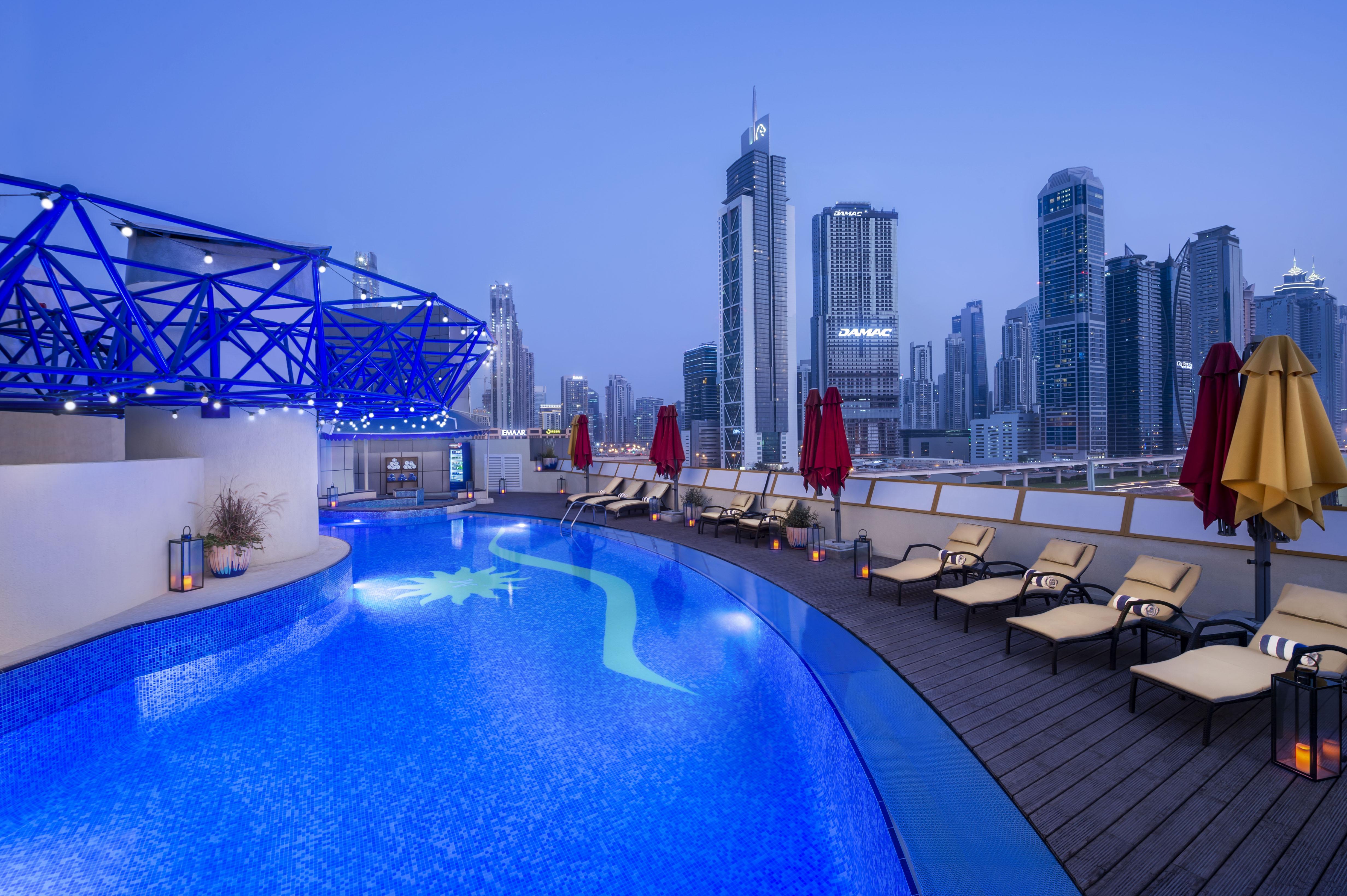 Leva Hotel Mazaya Centre 迪拜 外观 照片